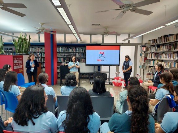 Students participating in the Student Talks activities